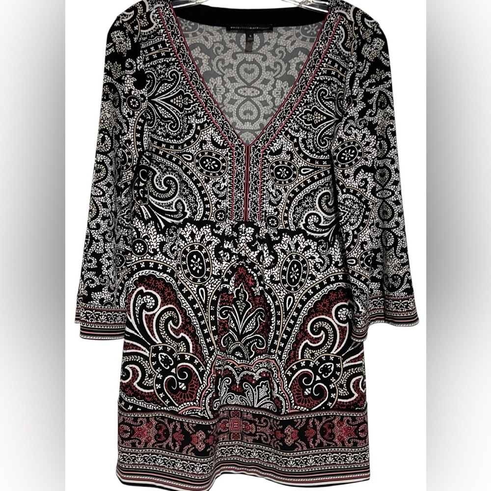 White House Black Market Paisley 3/4 Sleeve Tunic With V-Neck In Women’s Size S